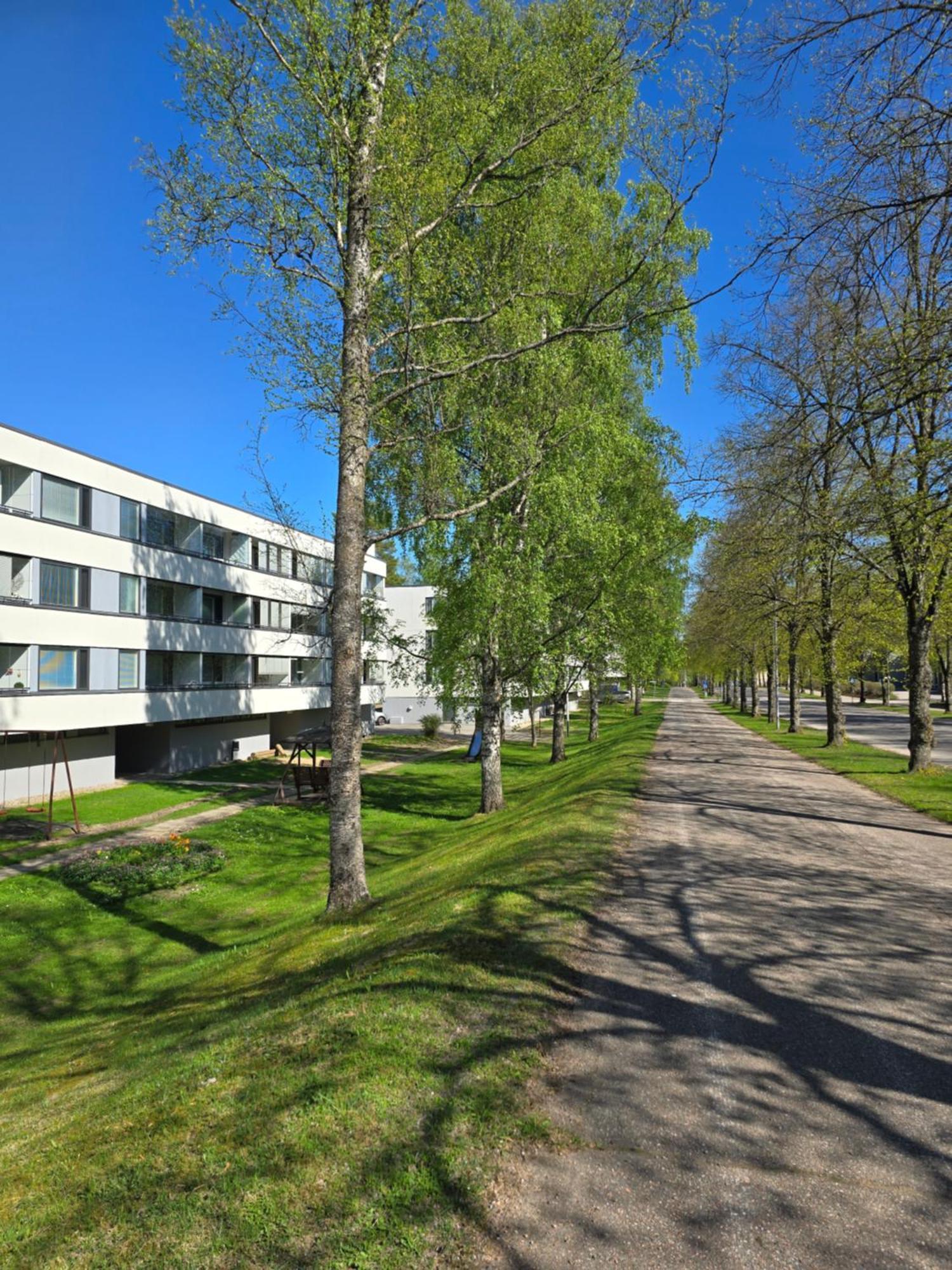 Avara Ja Kodikas Huoneisto Parvekkeella Heinola Buitenkant foto